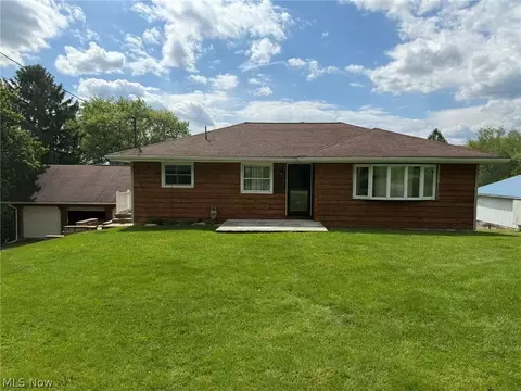 1158 Mick Rd, Wellsville, OH 43968