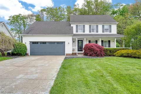 864 Mayfield Dr, Boardman, OH 44512