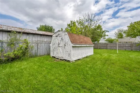 160 Boston Ave, Elyria, OH 44035 photo 32