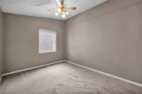 160 Boston Ave, Elyria, OH 44035 photo 17