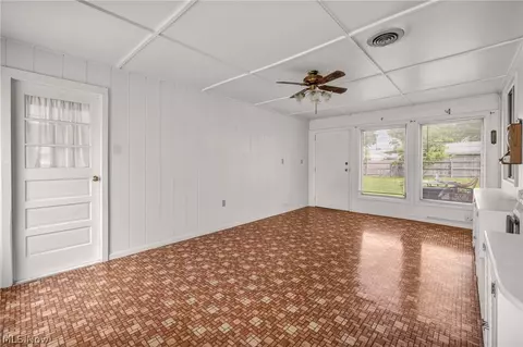 160 Boston Ave, Elyria, OH 44035 photo 26
