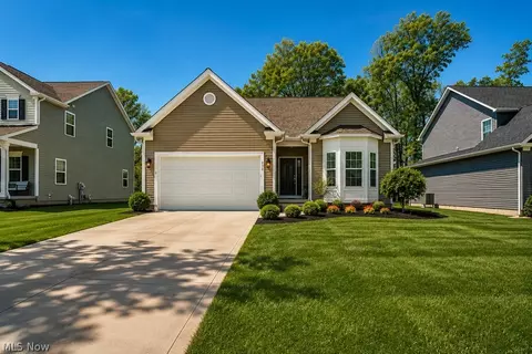 8418 Bedaos Dr, Willoughby, OH 44094