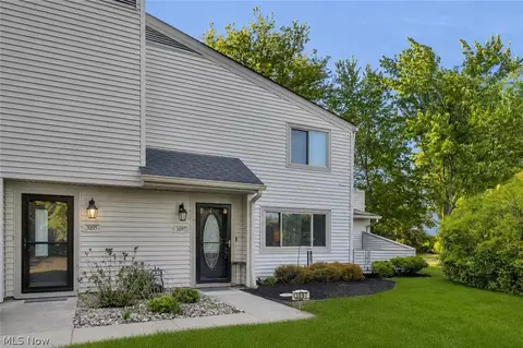 3097 Bay Landing Dr, Westlake, OH 44145