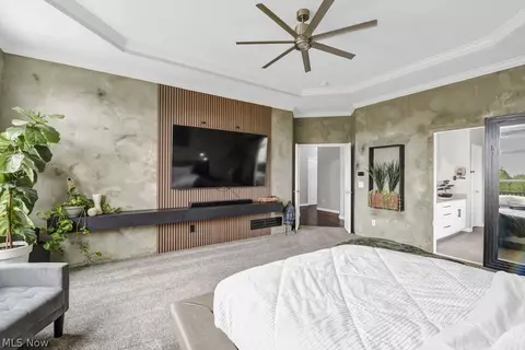 Bedroom - 4089 Fox Chase, Seven Hills, OH 44131 photo 4 of 5