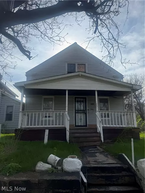 3843 E 78th St, Cleveland, OH 44105