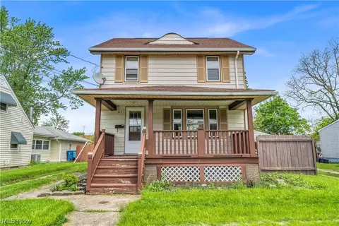 317 Illinois Ave, Lorain, OH 44052