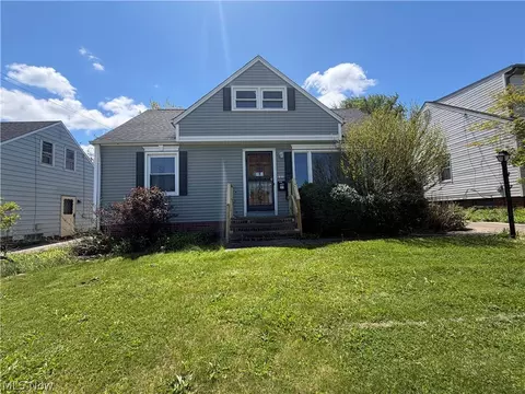 9316 Alexander Rd, Garfield Heights, OH 44125