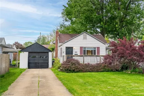 391 Alpha Ave, Akron, OH 44312