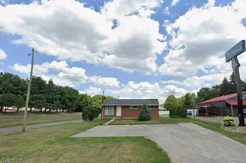 2150 Beechwood Ave, Alliance, OH 44601