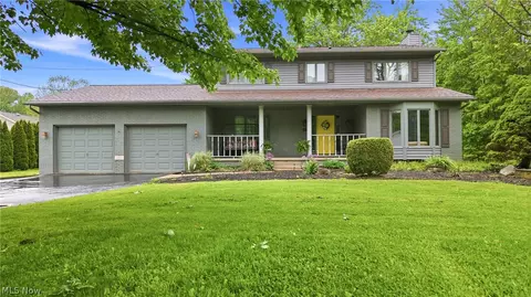 2821 Wilson Sharpsville Rd, Cortland, OH 44410