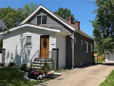 3906 Brookside Blvd, Cleveland, OH 44111
