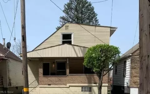 227 Main St, Follansbee, WV 26037