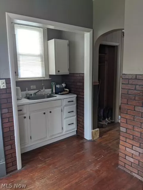 Entry Way - 29 Second St, Beech Bottom, WV 26030 photo 1 of 1