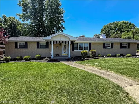 2100 Foley Ave, Parkersburg, WV 26104