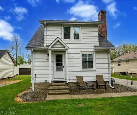 1021 East Blvd, Aurora, OH 44202