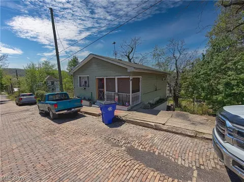530 Sugar St, East Liverpool, OH 43920