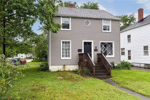 206 Johnson Ave, Cuyahoga Falls, OH 44221