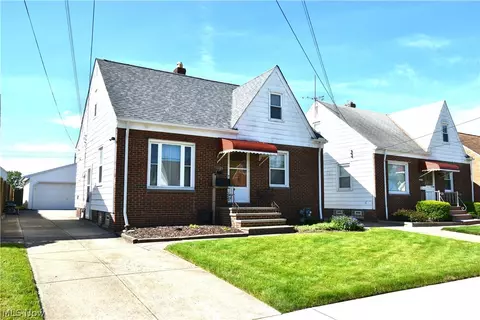 13129 Astor Ave, Cleveland, OH 44135