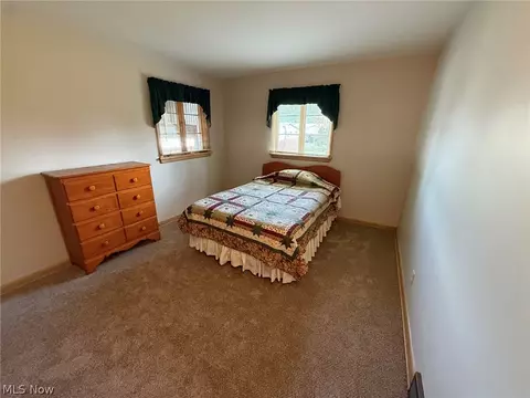 120 E 21st St, Dover, OH 44622 photo 17