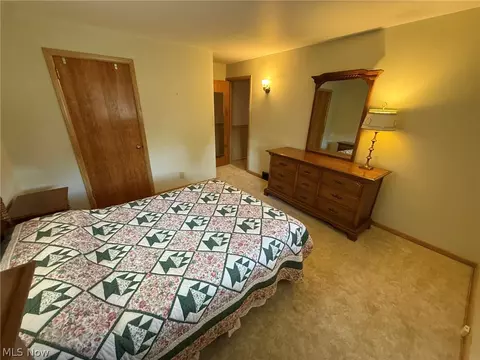 120 E 21st St, Dover, OH 44622 photo 25