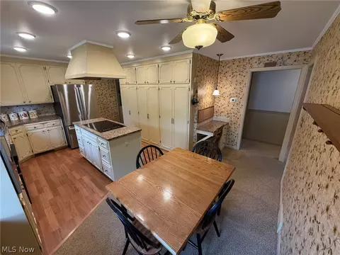 120 E 21st St, Dover, OH 44622 photo 10