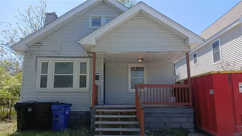 3524 E 143rd St, Cleveland, OH 44120
