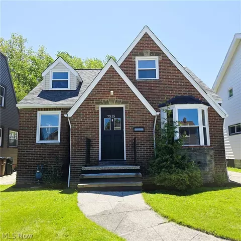7515 Ridgefield Ave, Parma, OH 44129