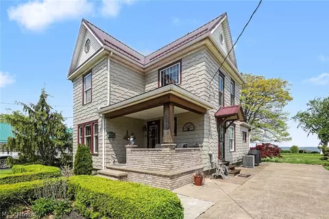 290 Park Ave, Conneaut, OH 44030