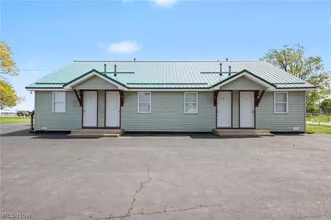 298 Park Ave, Conneaut, OH 44030