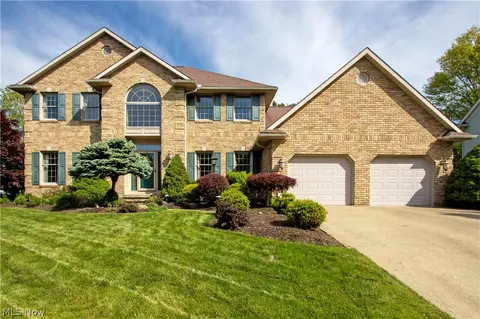 1570 Wildwood Dr, Wooster, OH 44691