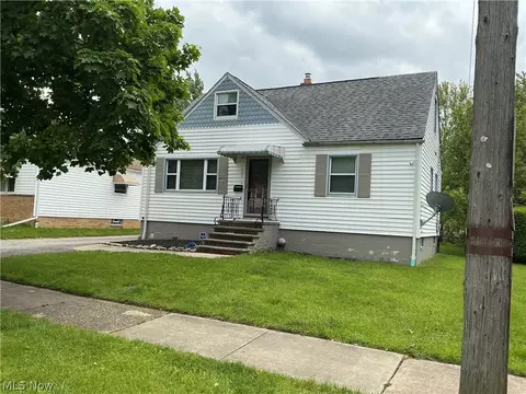 168 Henry St, Bedford, OH 44146