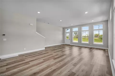 Living - 100 Cider Ml, Chardon, OH 44024 photo 2 of 4