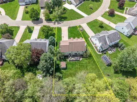 View/Area - 546 Brookstone Ct, Copley, OH 44321 photo 6 of 6
