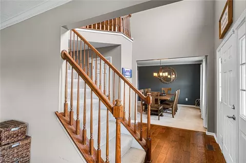 Entry Way - 546 Brookstone Ct, Copley, OH 44321 photo 1 of 3