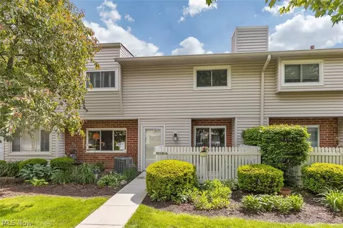 4310 Hyde Park #4, North Olmsted, OH 44070
