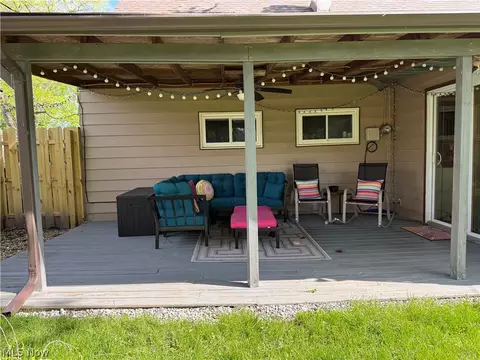 Exterior - 233 Baldwin Dr, Berea, OH 44017 photo 3 of 4