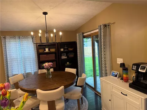 Dining - 233 Baldwin Dr, Berea, OH 44017 photo 1 of 4