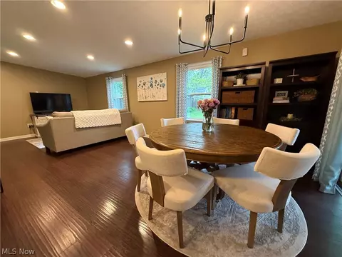 Dining - 233 Baldwin Dr, Berea, OH 44017 photo 2 of 4