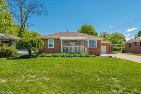 3209 Tressa Ave, Lorain, OH 44052