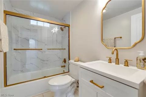 Bath - 136 36th St NE, Canton, OH 44714 photo 1 of 1