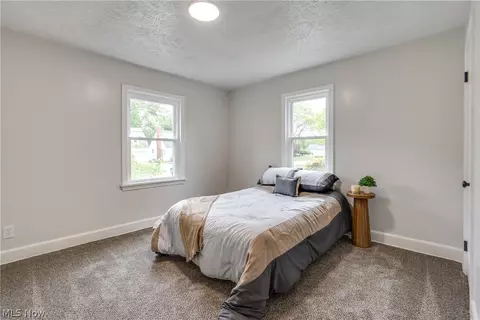 Bedroom - 136 36th St NE, Canton, OH 44714 photo 3 of 6