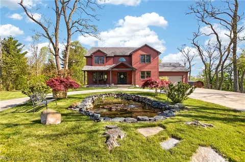 2191 Babcock Rd, Hinckley, OH 44233