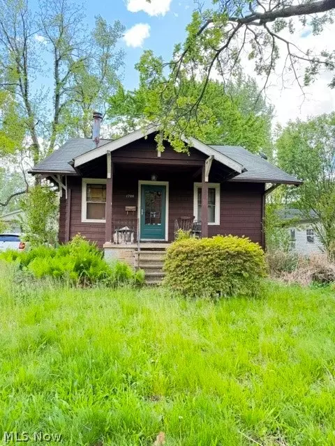 1706 Hampton Rd, Akron, OH 44305