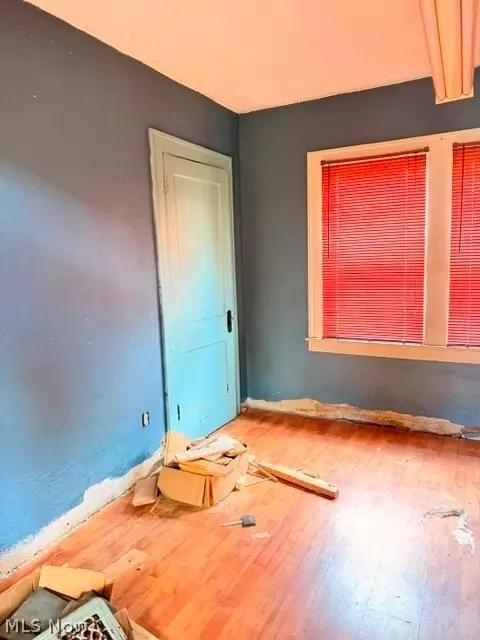 Bedroom - 1706 Hampton Rd, Akron, OH 44305 photo 1 of 2