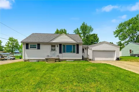 201 Menegay Rd, Louisville, OH 44641