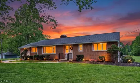 Exterior - 3305 Trumbull Ave, Copley, OH 44321 photo 1 of 6