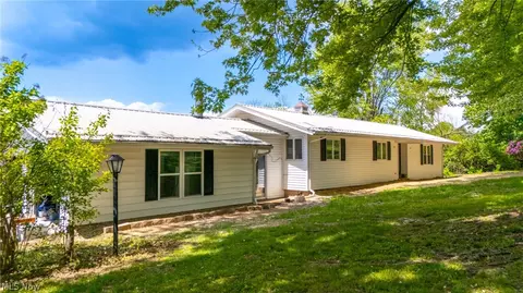 8570 County Road 39, Bloomingdale, OH 43910