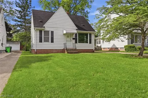 4538 Telhurst Rd, South Euclid, OH 44121