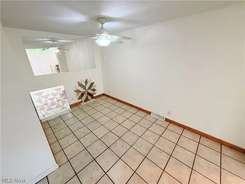 Living - 8803 Spring Valley Dr, Mentor, OH 44060 photo 5 of 6