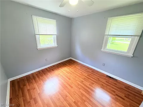 Bedroom - 8803 Spring Valley Dr, Mentor, OH 44060 photo 1 of 5